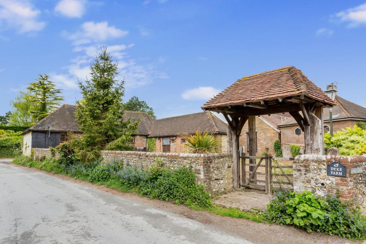 Holiday home Dyke Farm Barn Near By Huluki Sussex *